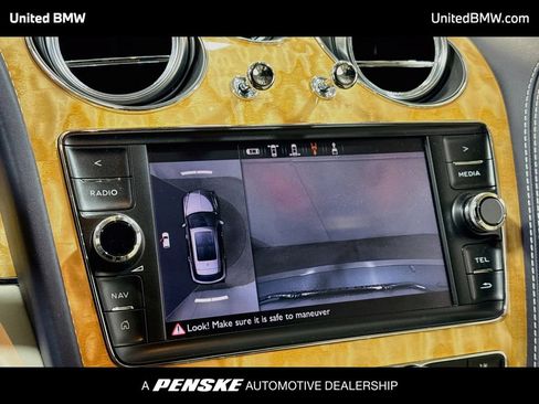 Used 2019 Bentley Bentayga AWD/4WD image 9