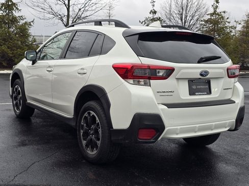 Used 2023 Subaru Crosstrek 2.0i Premium image 5