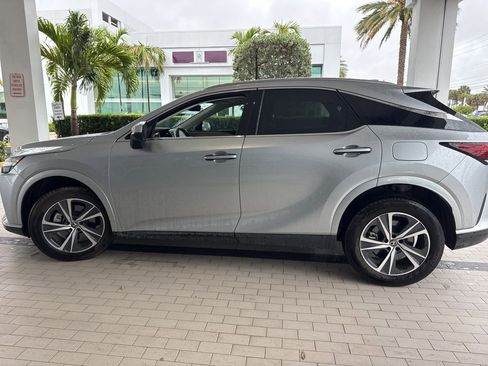 Used 2023 Lexus RX 350 Premium w/ Cold Area Package FWD image 9