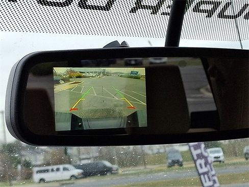 Used 2016 Ford F250 XLT w/ XLT Premium Package image 17