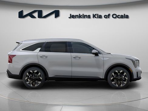 New 2026 Kia Sorento EX image 2