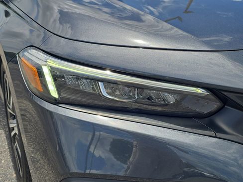 Certified 2024 Honda Civic EX image 7