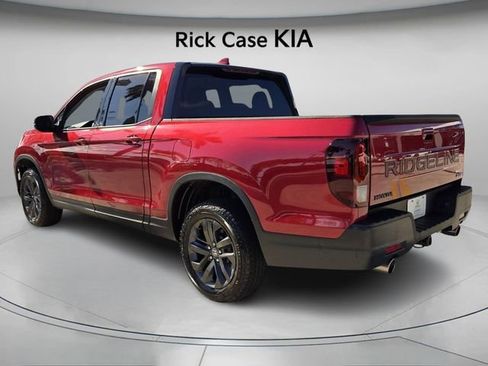 Used 2025 Honda Ridgeline Sport image 8