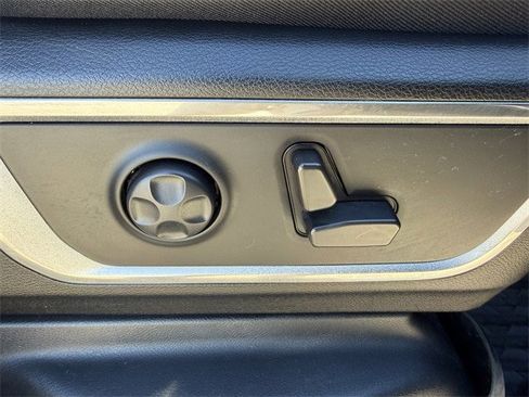 Used 2021 RAM 1500 Laramie w/ Laramie Southwest Edition image 31