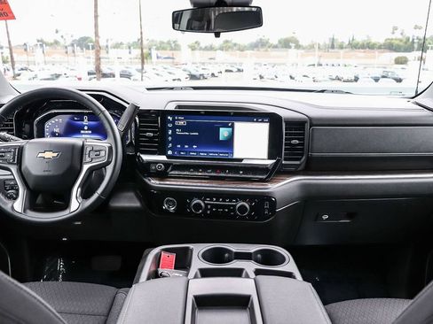 Used 2023 Chevrolet Silverado 1500 LT RWD image 15