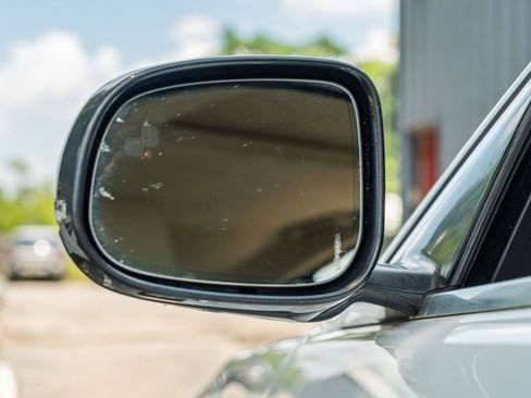 Used 2012 Jaguar XF Portfolio image 11