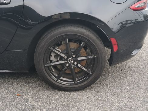 Certified 2024 MAZDA MX-5 Miata Sport image 10
