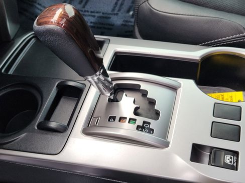 Certified 2021 Toyota 4Runner Limited image 17