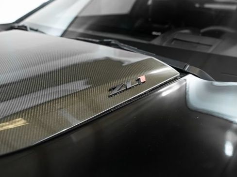 Used 2017 Chevrolet Camaro ZL1 RWD image 15