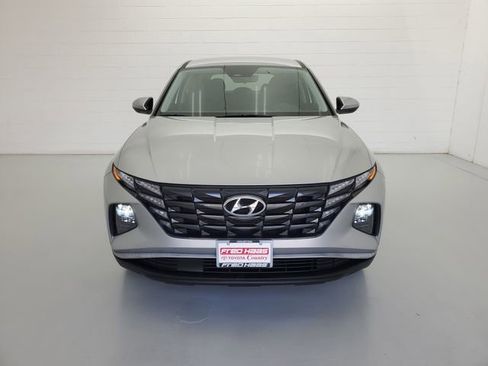 Used 2024 Hyundai Tucson SE FWD image 3