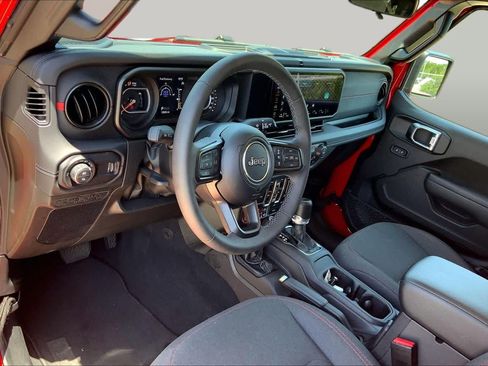 Used 2026 Jeep Gladiator Rubicon AWD/4WD image 17