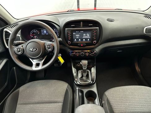 Used 2021 Kia Soul S image 20
