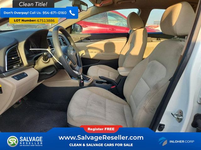 Used 2018 Hyundai Elantra SE FWD image 9