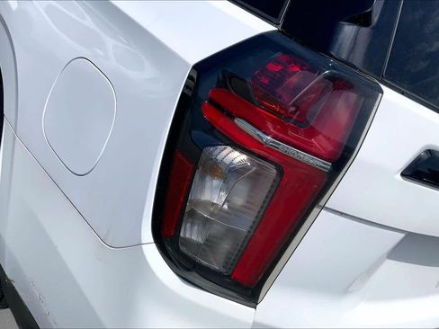 Used 2023 Chevrolet Tahoe RST w/ Luxury Package AWD/4WD image 29