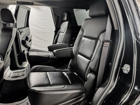 Used 2018 GMC Yukon SLT AWD/4WD image 7