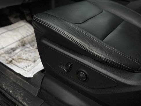 Used 2021 RAM 1500 Big Horn image 15