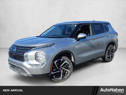 Used 2023 Mitsubishi Outlander SE