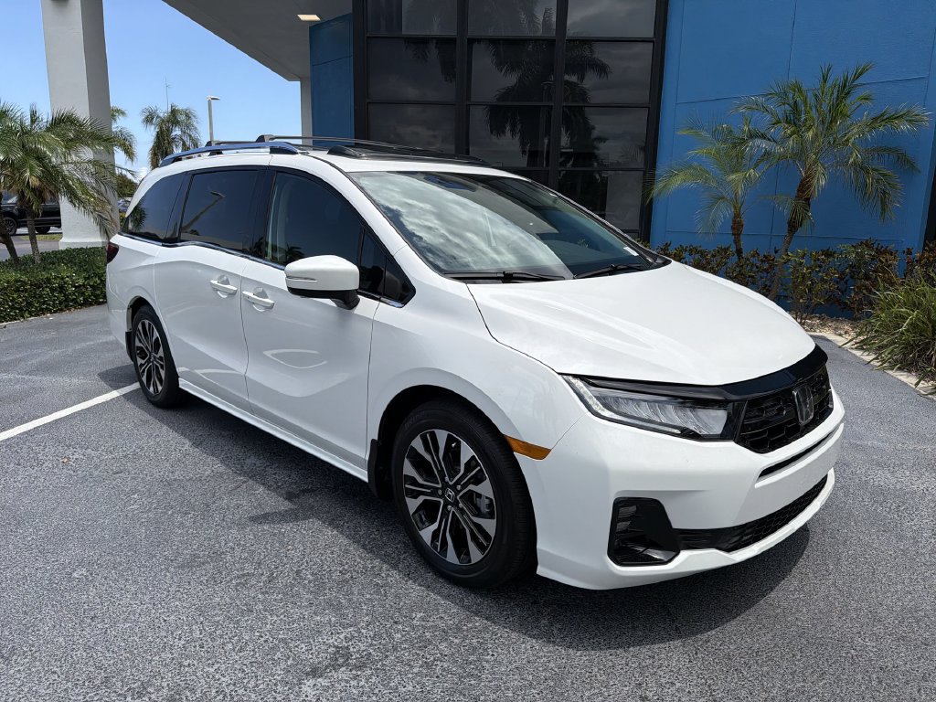 New 2026 Honda Odyssey Elite image 18