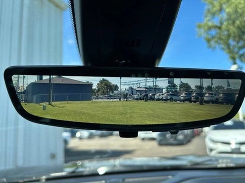 Used 2021 GMC Acadia Denali w/ Denali Technology Package FWD image 45