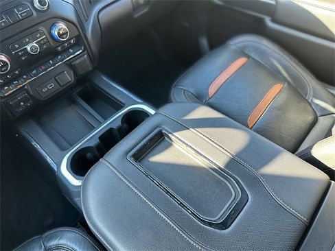 Used 2019 GMC Sierra 1500 AT4 w/ AT4 Premium Package image 21