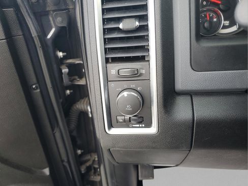 Certified 2019 RAM 1500 Classic Warlock w/ Electronics Group image 28