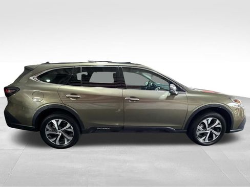 Used 2022 Subaru Outback Touring XT w/ Tech Package 3 AWD/4WD image 4