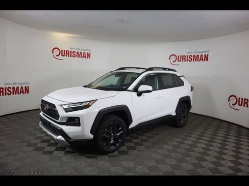 Used 2024 Toyota RAV4 Adventure AWD/4WD image 5