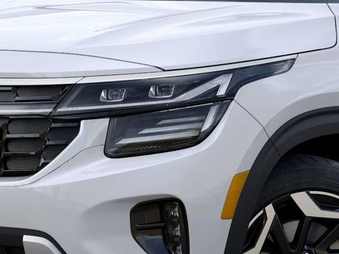 New 2026 Kia Seltos SX w/ SX Sunroof Package AWD/4WD image 10