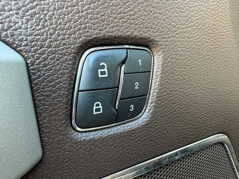 Used 2019 Ford F250 King Ranch w/ King Ranch Ultimate Package image 10