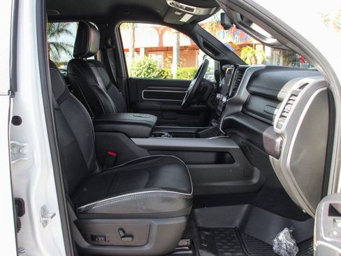 Used 2024 RAM 3500 Laramie w/ Night Edition AWD/4WD image 41