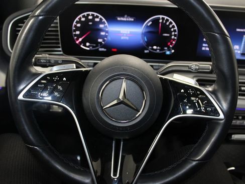 Used 2024 Mercedes-Benz GLE 450e 4MATIC image 35