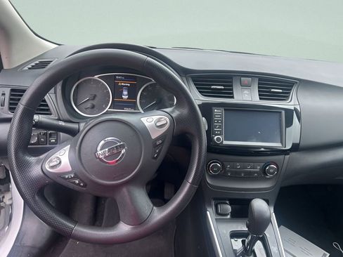 Used 2019 Nissan Sentra S image 26