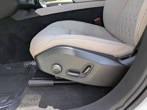 Used 2026 Volvo XC90 B6 Plus w/ Protection Package Premier image 22