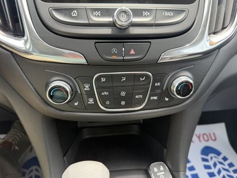 Used 2019 Chevrolet Traverse Premier w/ Driver Confidence II Package FWD image 28