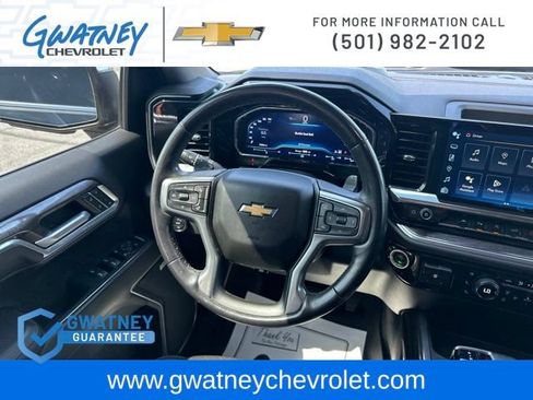 Used 2022 Chevrolet Silverado 1500 LTZ w/ Z71 Off-Road Package AWD/4WD image 26