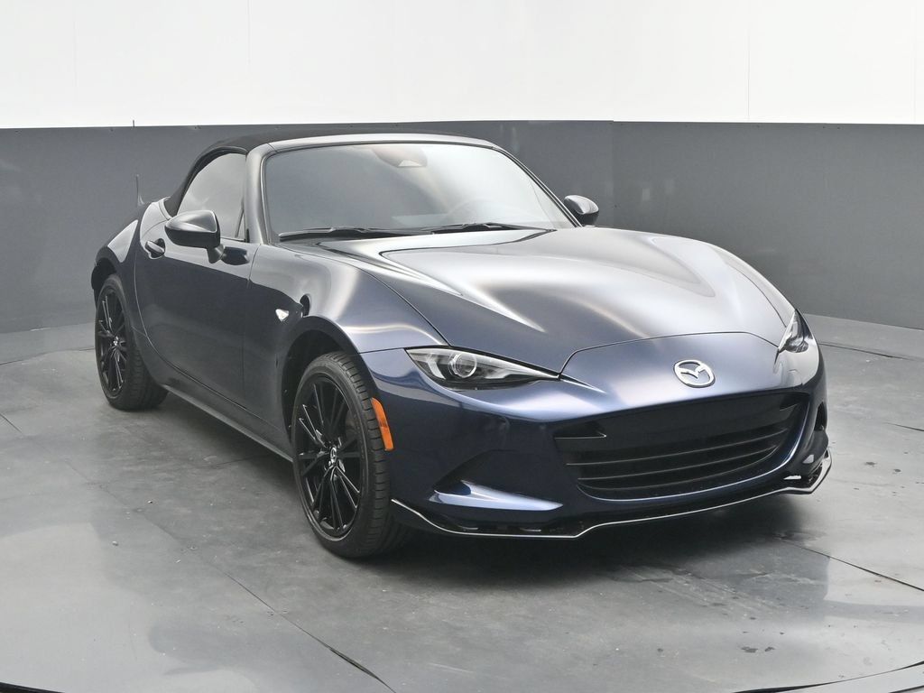 Used 2025 MAZDA MX-5 Miata Club RWD image 1
