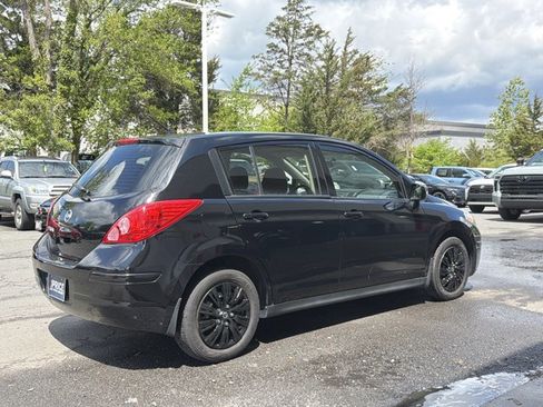 Used 2011 Nissan Versa 1.8 S w/ PWR Plus Pkg image 8