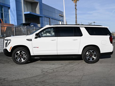 New 2026 GMC Yukon XL AT4 w/ Premium Trailering Package image 8