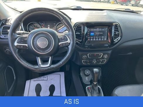 Used 2019 Jeep Compass Latitude AWD/4WD image 2