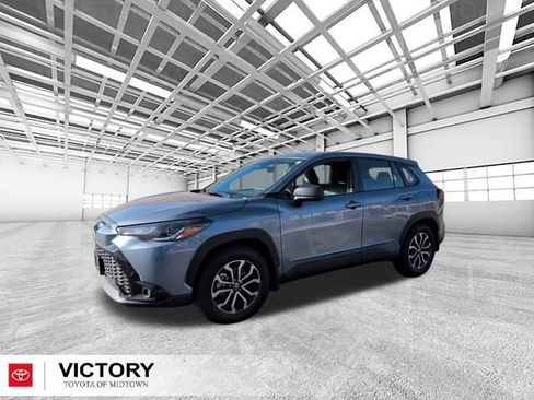 Certified 2023 Toyota Corolla Cross S image 6