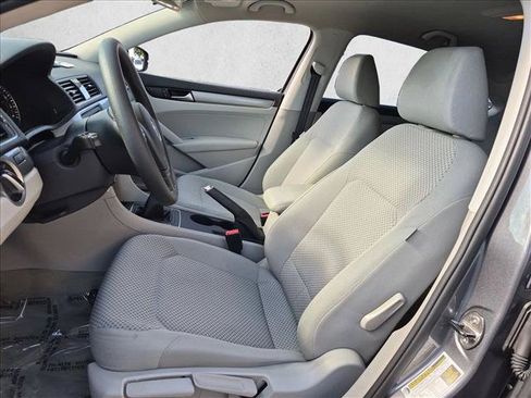 Used 2014 Volkswagen Passat 1.8T S FWD image 15