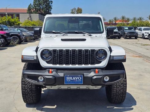 New 2026 Jeep Gladiator Mojave AWD/4WD image 3