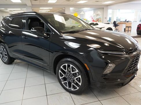 Used 2025 Chevrolet Blazer RS w/ LPO, Floor Liner Package image 17