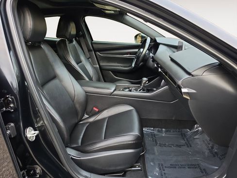 Used 2021 MAZDA MAZDA3 s image 15