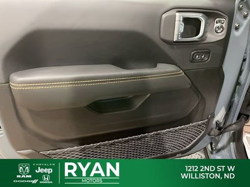 New 2026 Jeep Wrangler Unlimited Sahara AWD/4WD image 46