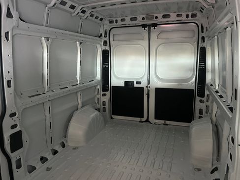 New 2025 RAM ProMaster 2500 image 12