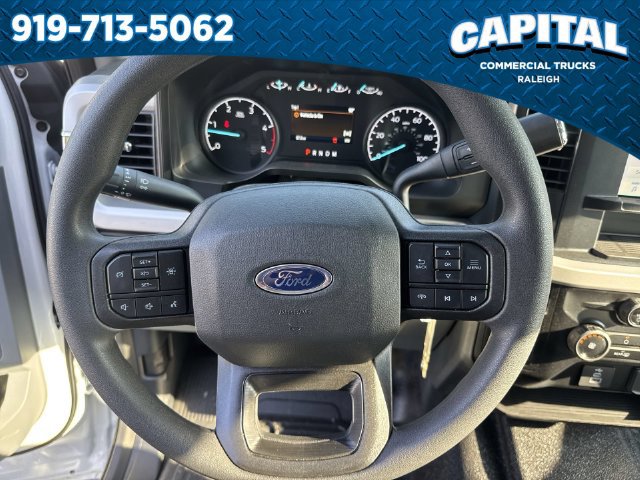 New 2026 Ford F550 4x4 Crew Cab image 26