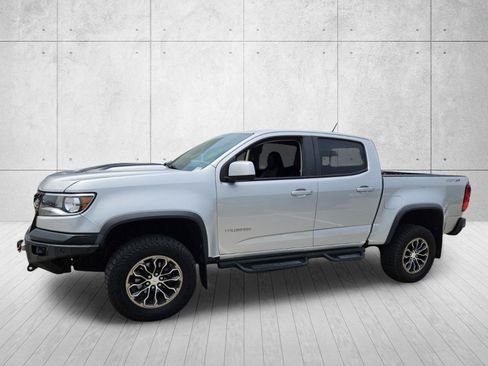 Used 2020 Chevrolet Colorado ZR2 AWD/4WD image 3