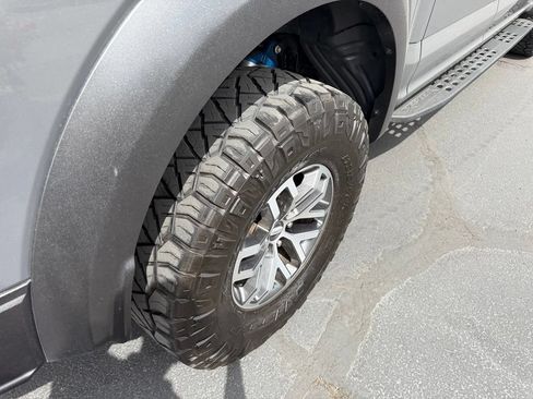 Used 2018 Ford F150 Raptor w/ Equipment Group 802A Luxury AWD/4WD image 45