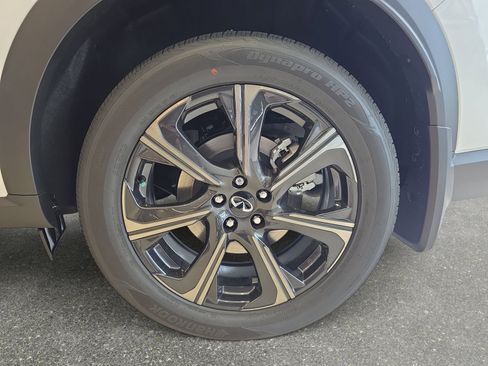 New 2026 INFINITI QX60 Autograph image 31